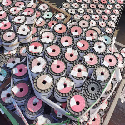 äºå
å¼¹æ§ä½çµç¼